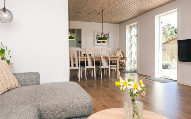8 Person Holiday Home in Bjert