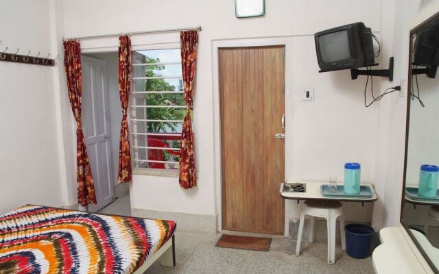 Hotel Dolphin - Bhakkhali