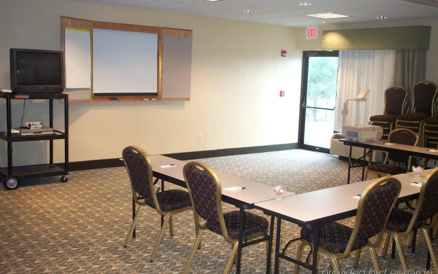 Holiday Inn Express North East by IHG