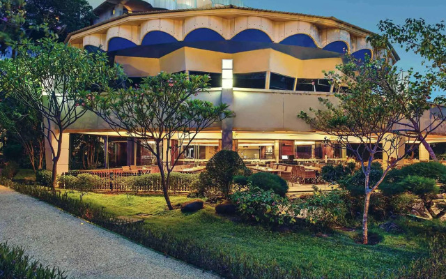 Mercure Convention Center Ancol