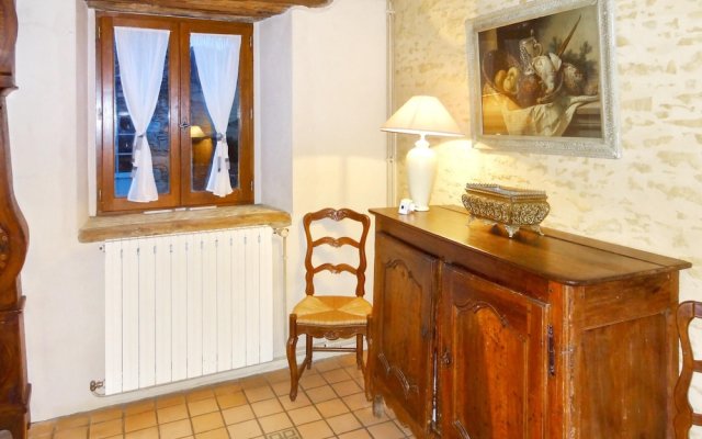 House With 2 Bedrooms in Saint Amand de Coly, With Pool Access, Furnis