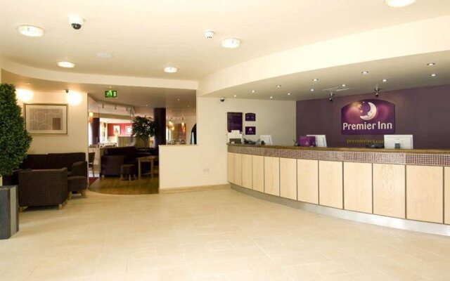 Premier Inn Cambridge (A14, J32)