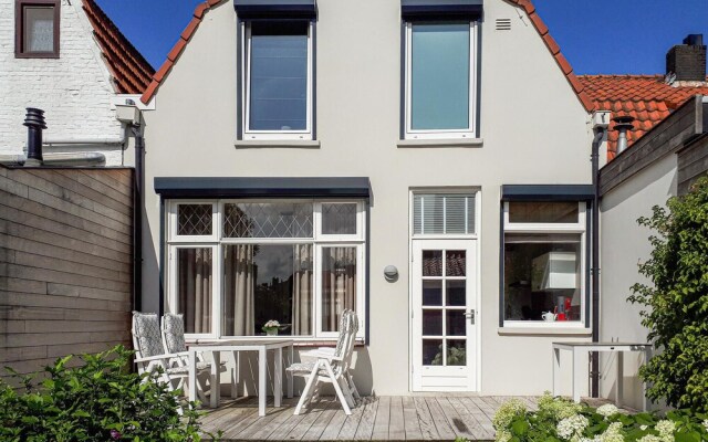 Stunning Home in Breskens With 2 Bedrooms and Wifi