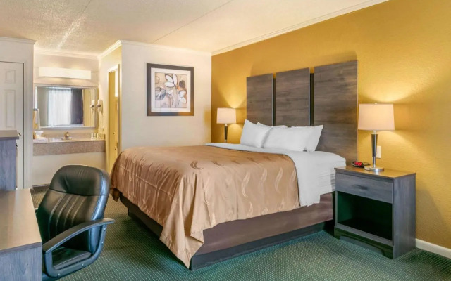 Ramada Limited Manchester Tn