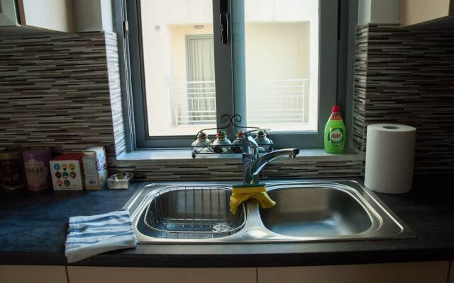Cozy Flat near Athens City Center
