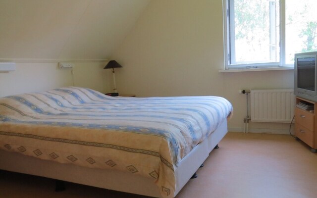 Well-kept House With Garden, Near the Lemelerberg