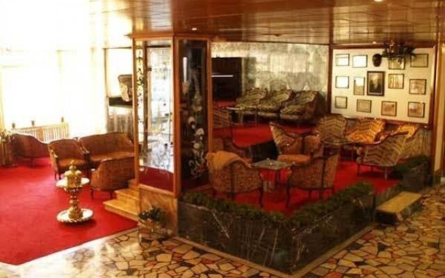 Otel Dikmen