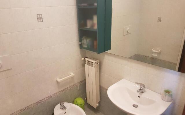 Gonin Apartment