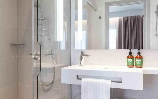 voco Stockholm Kista by IHG