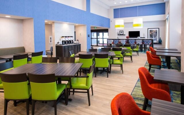 Hampton Inn and Suites By Hilton Fredericton
