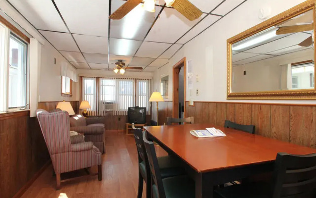 Normandie Oceanfront Motor Inn