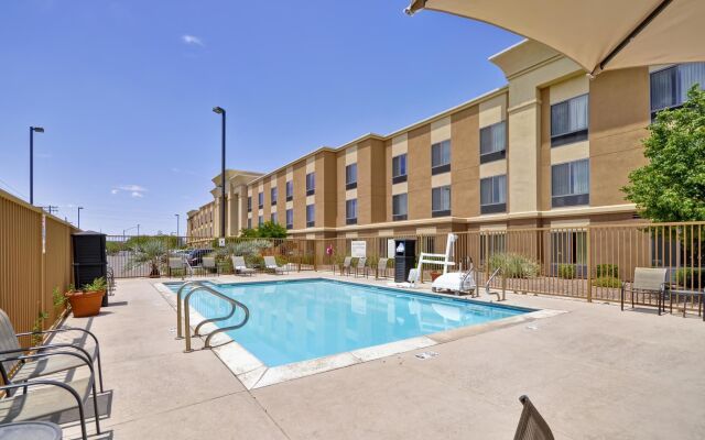 Hampton Inn & Suites Tucson East/Williams Center