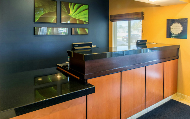 Fairfield Inn & Suites by Marriott Canton