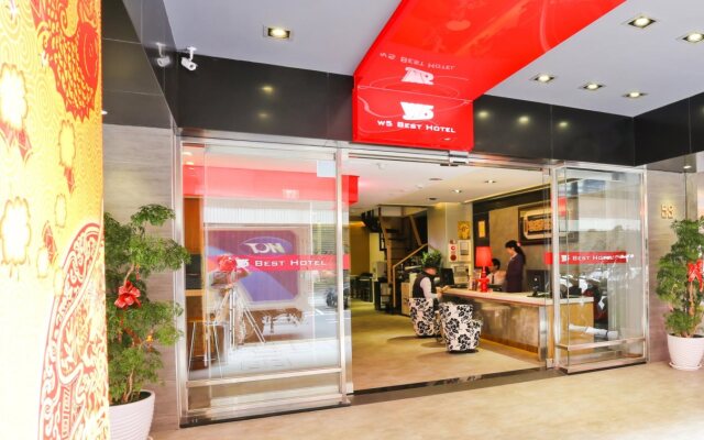 Newful Hotel