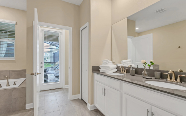 4552TARGET, Kissimmee, US