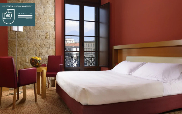 UNA HOTELS Napoli