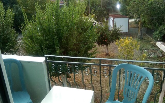 House With 3 Bedrooms in Kariotes, Lefkada, With Wonderful Mountain Vi