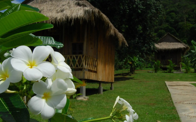 Q Bungalows