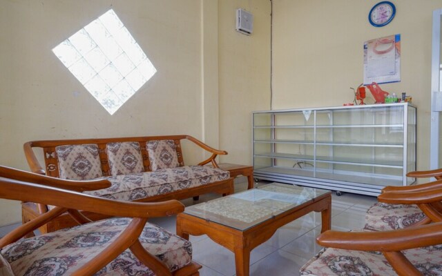 KoolKost Syariah near Taman Sampangan Semarang
