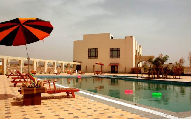 Cambay Resort Jamdoli