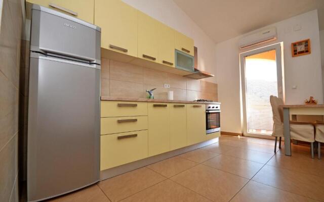 Apartments Jela