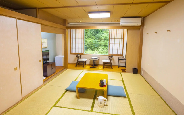 Hotel Daisen Shirogane