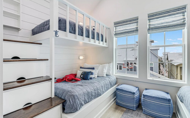 Sandy Cheeks 409 COA