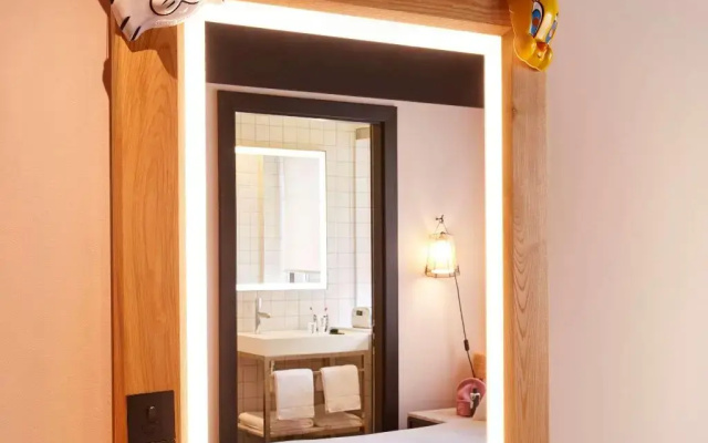 The RE London Shoreditch