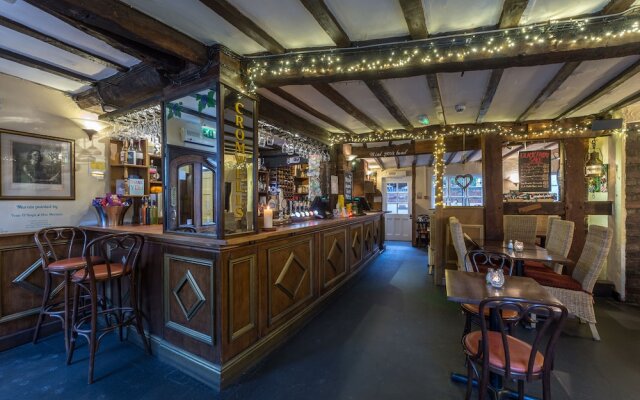 Cromwell's Tap House