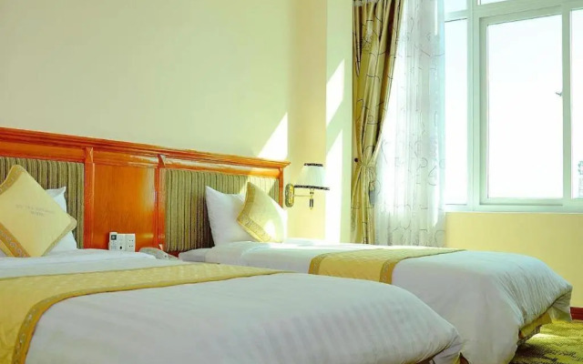 My Tra Riverside Hotel