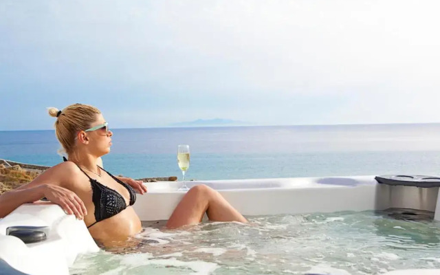Arte & Mare Elia Luxury Suites & Idolio Vllas