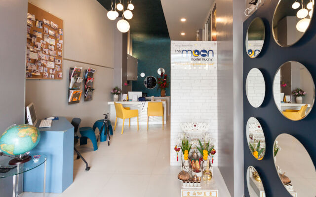 The Moon Hostel Hua Hin