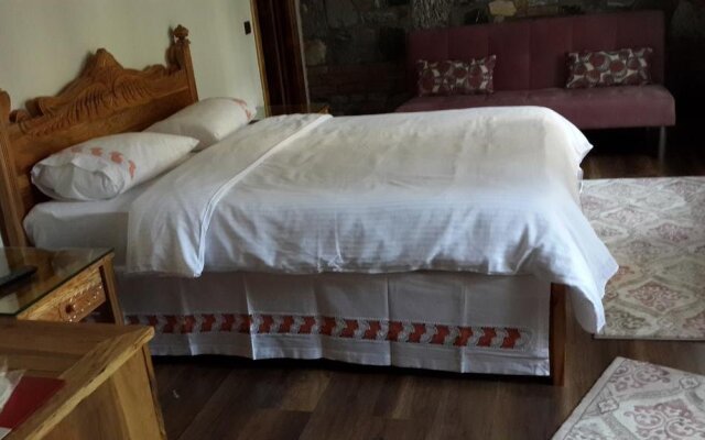 La Fontaine Butik Otel