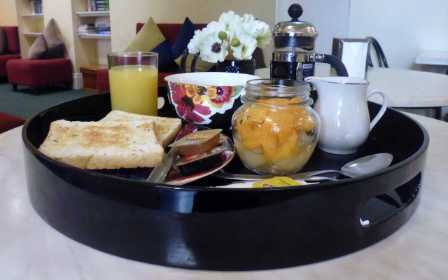 Hotel Claremont Guest House