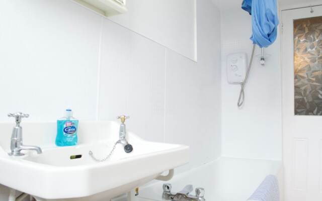3 Bedroom City Flat in Edinburgh