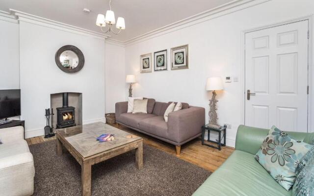 7 The Townhouse