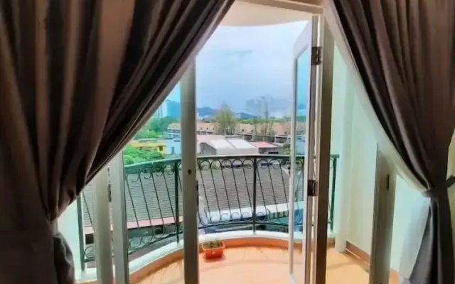Designer Suite Apartment