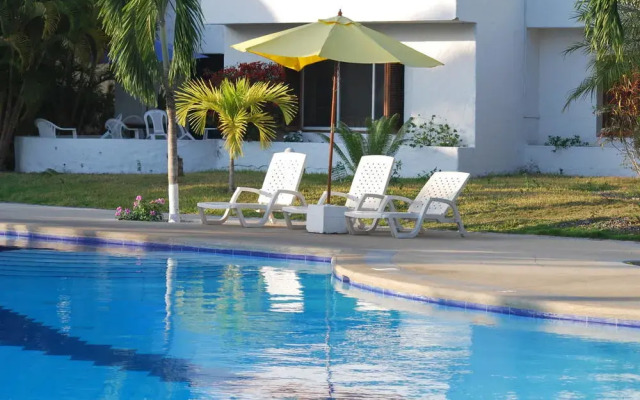 Green9 Hotel & Beach Resort Same