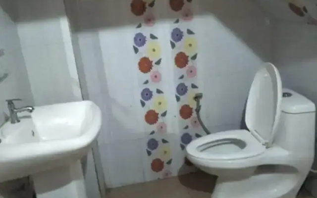 Goroomgo Naina Homestay Mussoorie