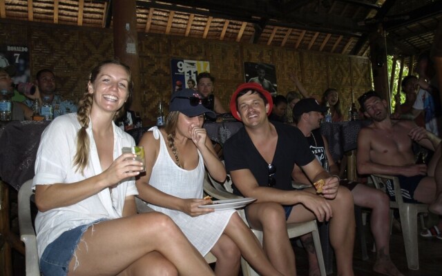 The Sharks Tail Dive Resort
