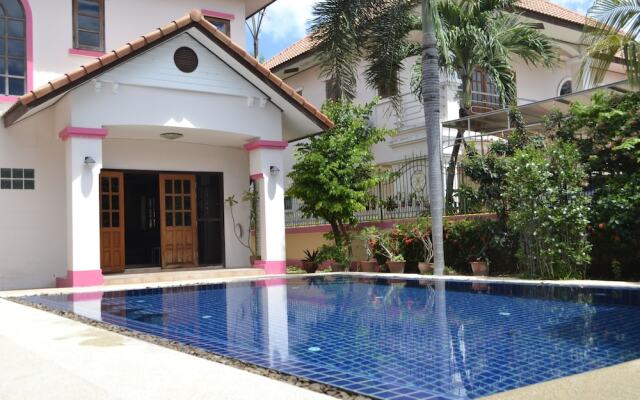 Cesar House