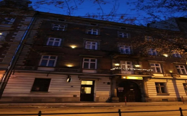Studio Lubelska Cracow by Renters