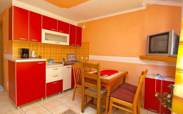 Apartment Manda 709