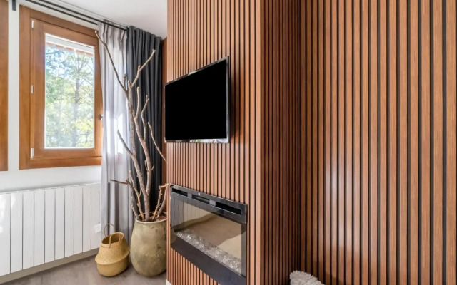 Modern apartment in Benasque near the centre