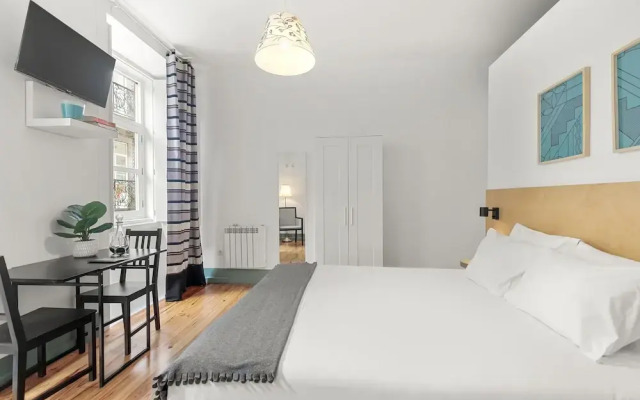 B.Places Apartments
