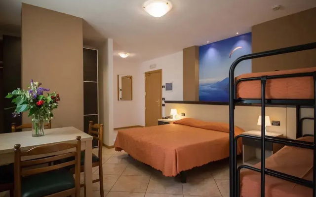 Residence Hotel Miralago