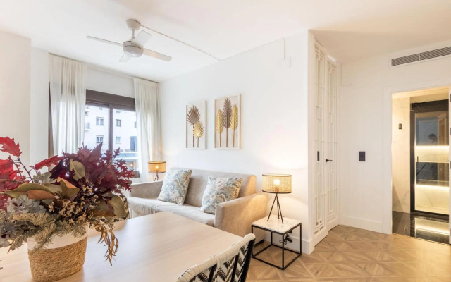 Salado Triana Suites by Valcambre