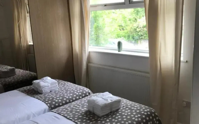 Newly refurbished 2bed bungalow, Bristol, UK