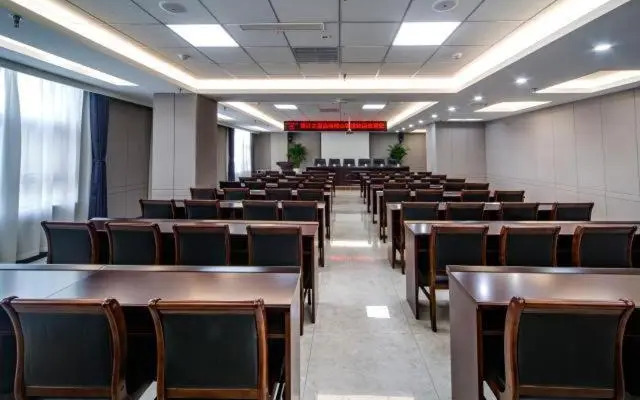 Jinjiang Inn Select Zibo Boshan Passenger Station Branch