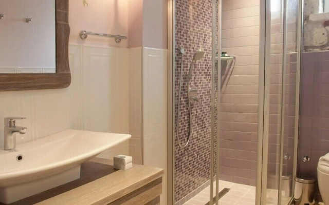 Igdeli Han Hotel